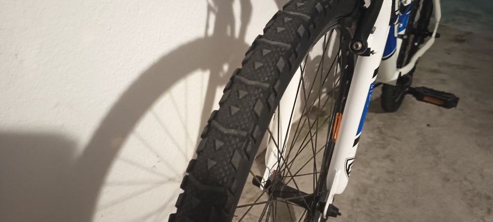 Vendo ou troco 3 bicicletas 20" 24" 26"