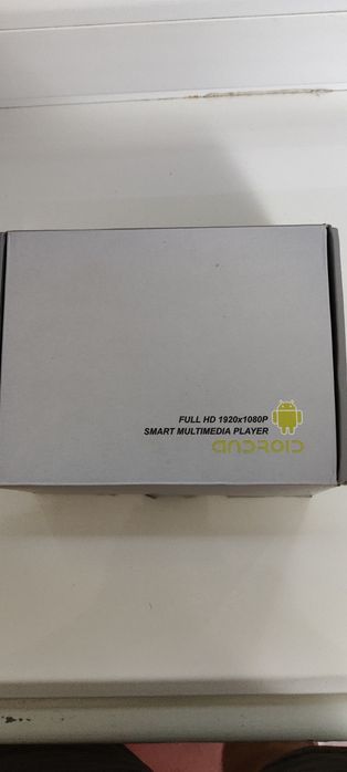 Смарт тв приставка 2/8 gb FULL HD WIFI,Bluetooth.