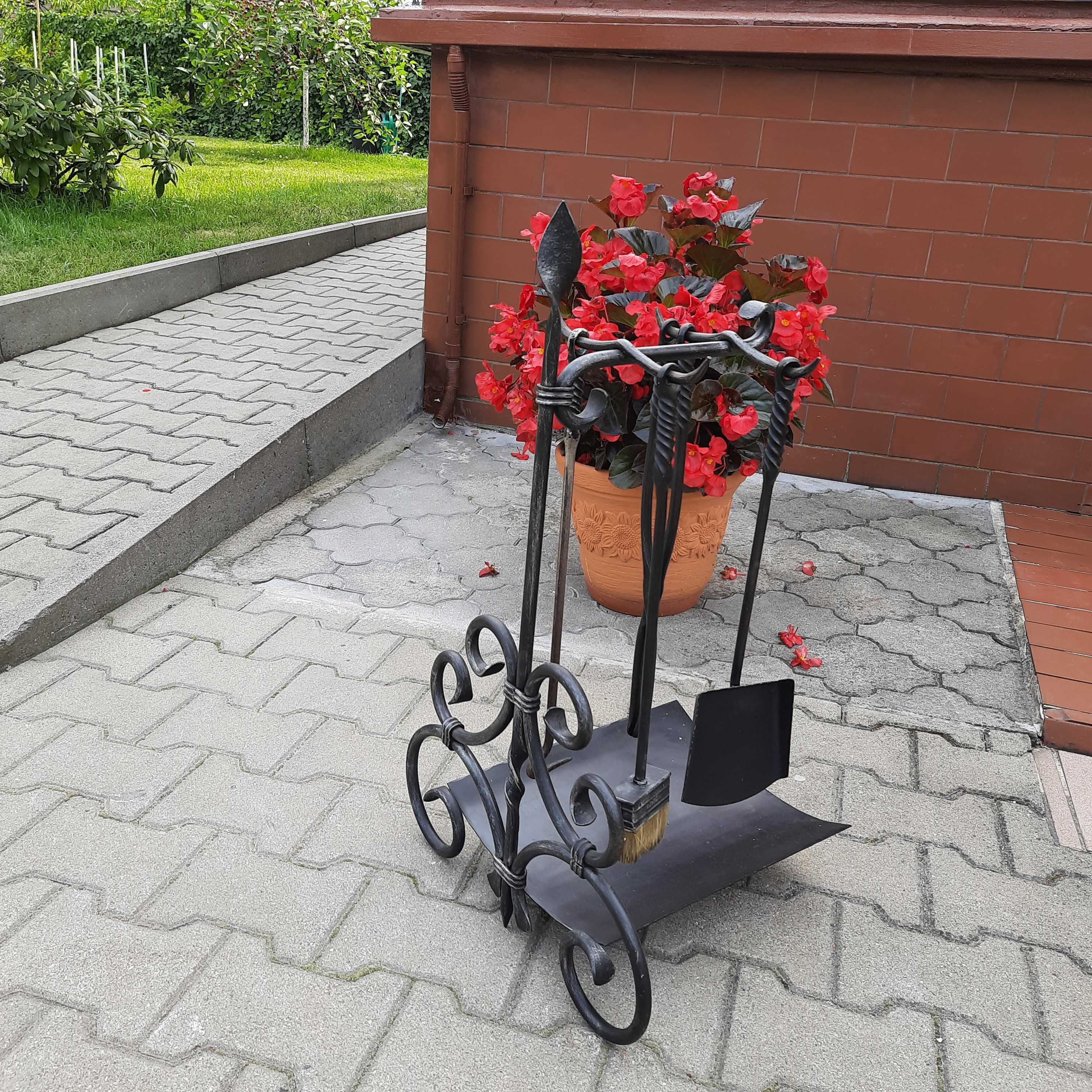 stylowy komplet kominkowy kuty