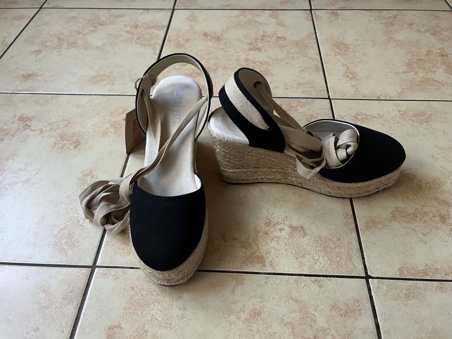 Big Star czarne espadryle na koturnie