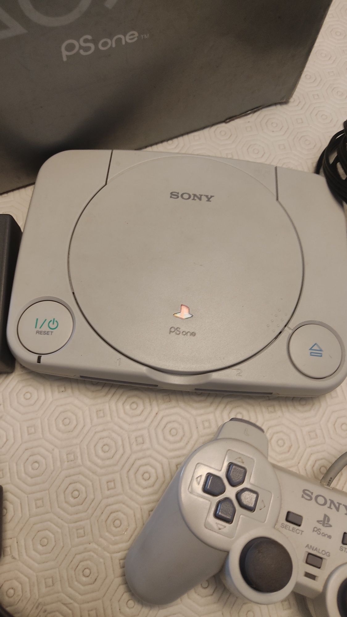 PlayStation one  PS 1 completa com caixa
