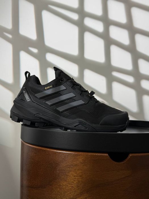 Чоловічі Зимові Кросівки Adidas Terrex Skychaser Gore-Tex Termo Winter