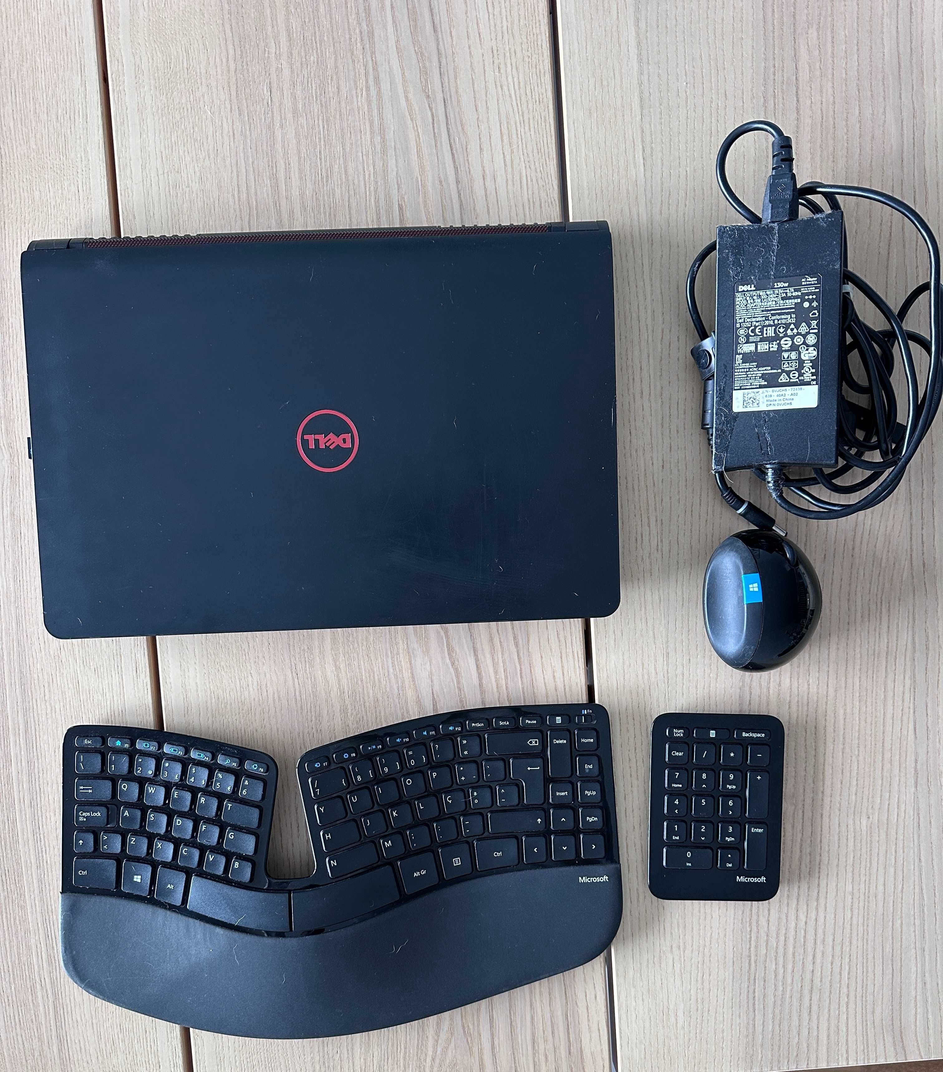 Dell Inspiron 15-7559 com Teclado Ergonômico