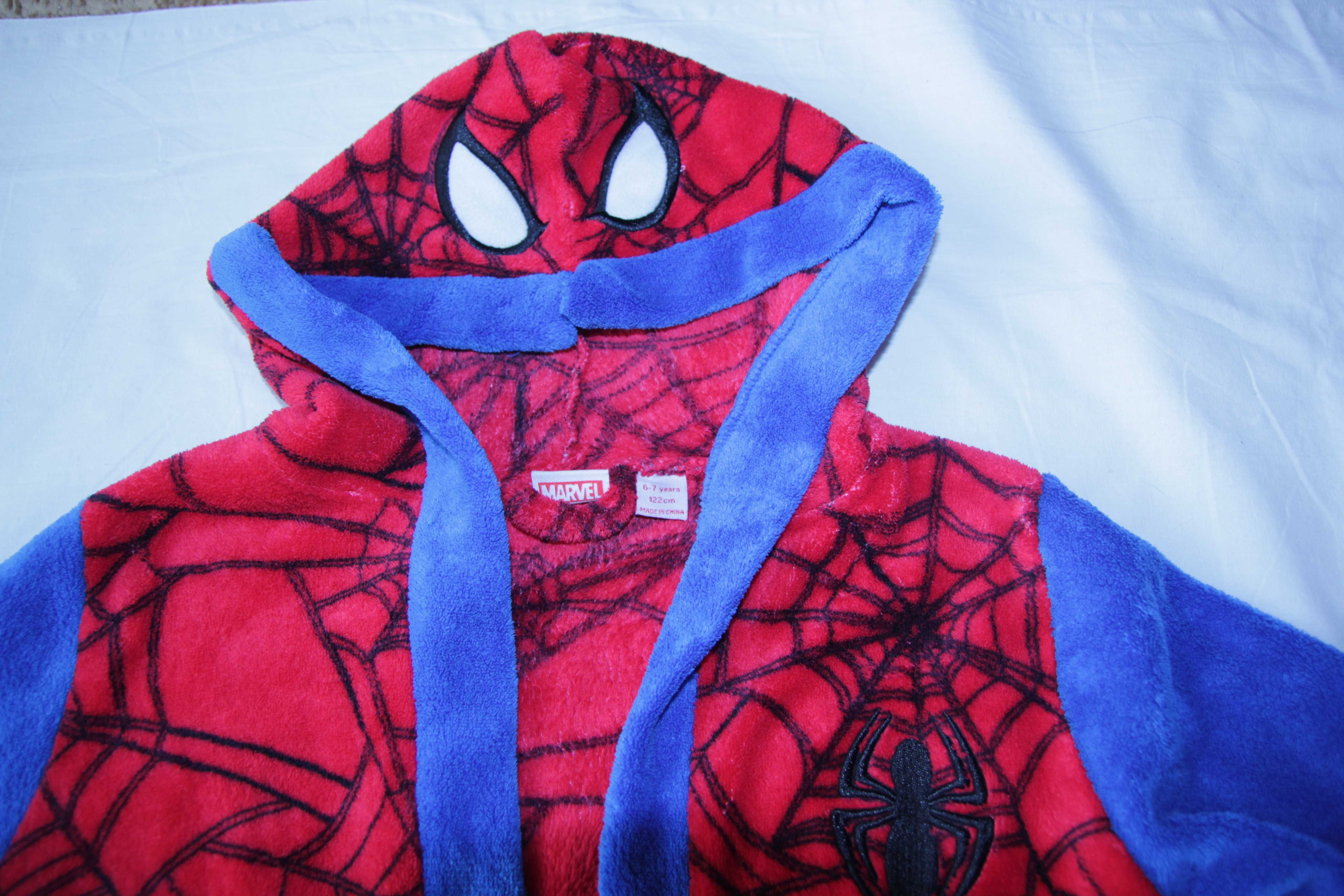 Szlafroczek - spiderman - roz. 122 cm