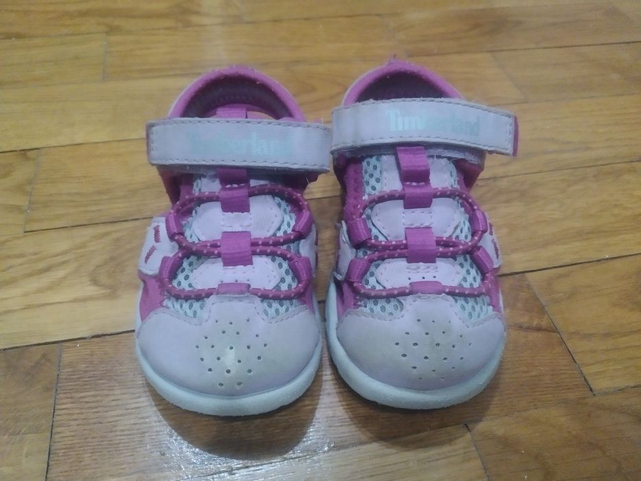 Дитячі босоніжки 22 р.