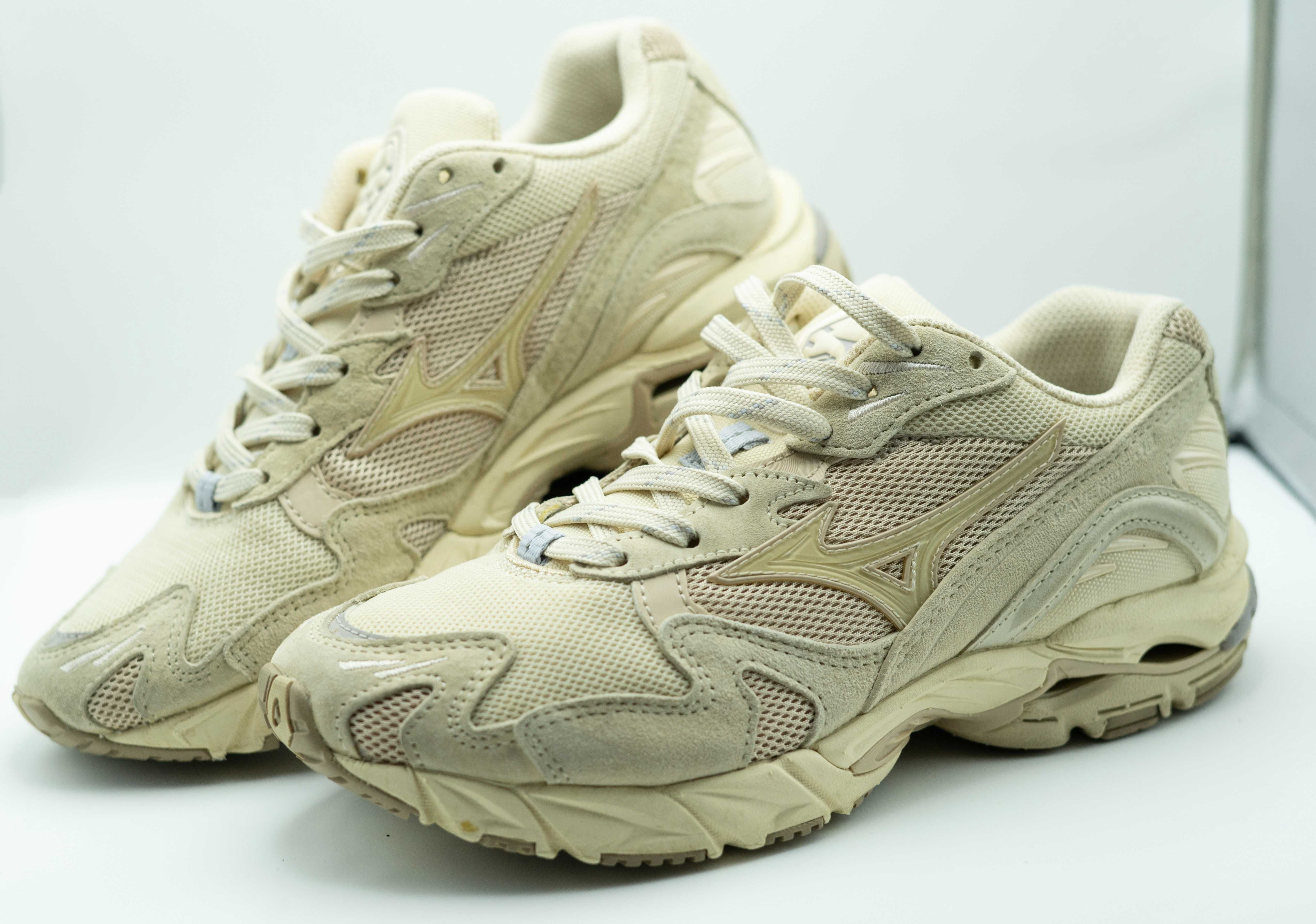 Mizuno Wave Runner 10 (Розмір 37)