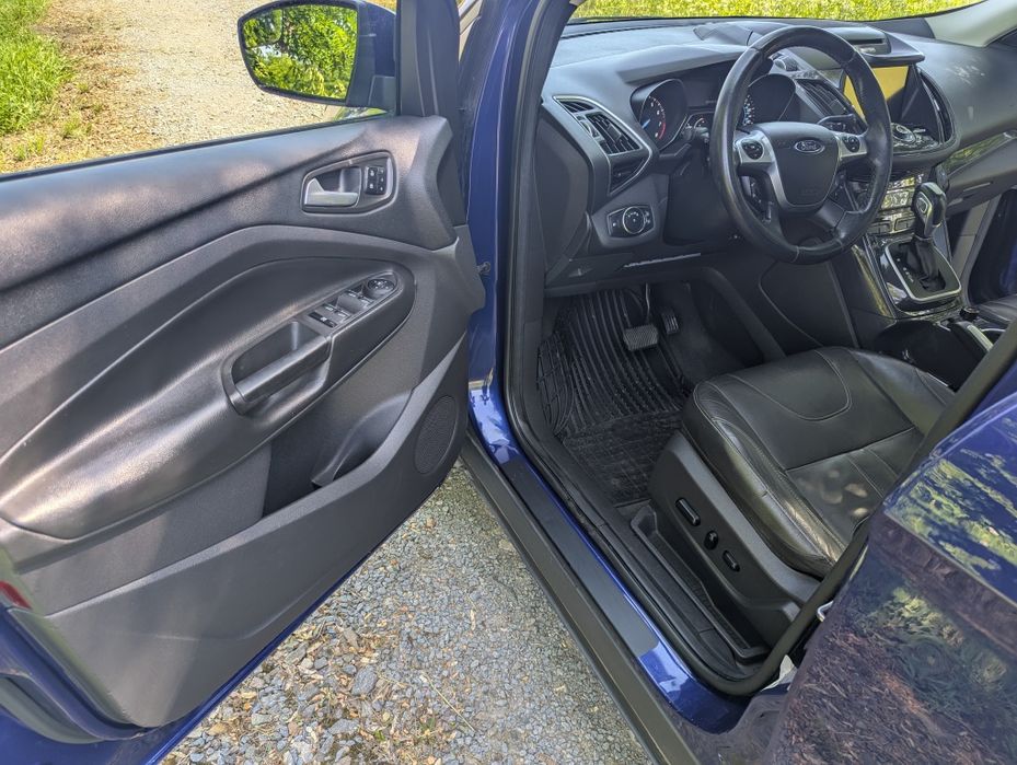 Продам авто Ford Escape