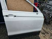 Drzwi prawy przód vw tiguan 5NA831312F