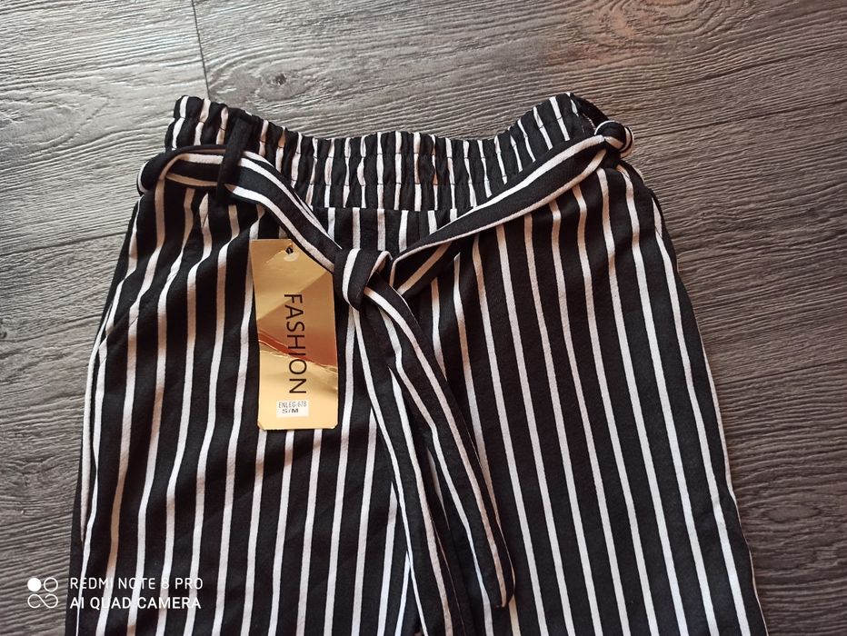 Spodnie długie z kieszeniami