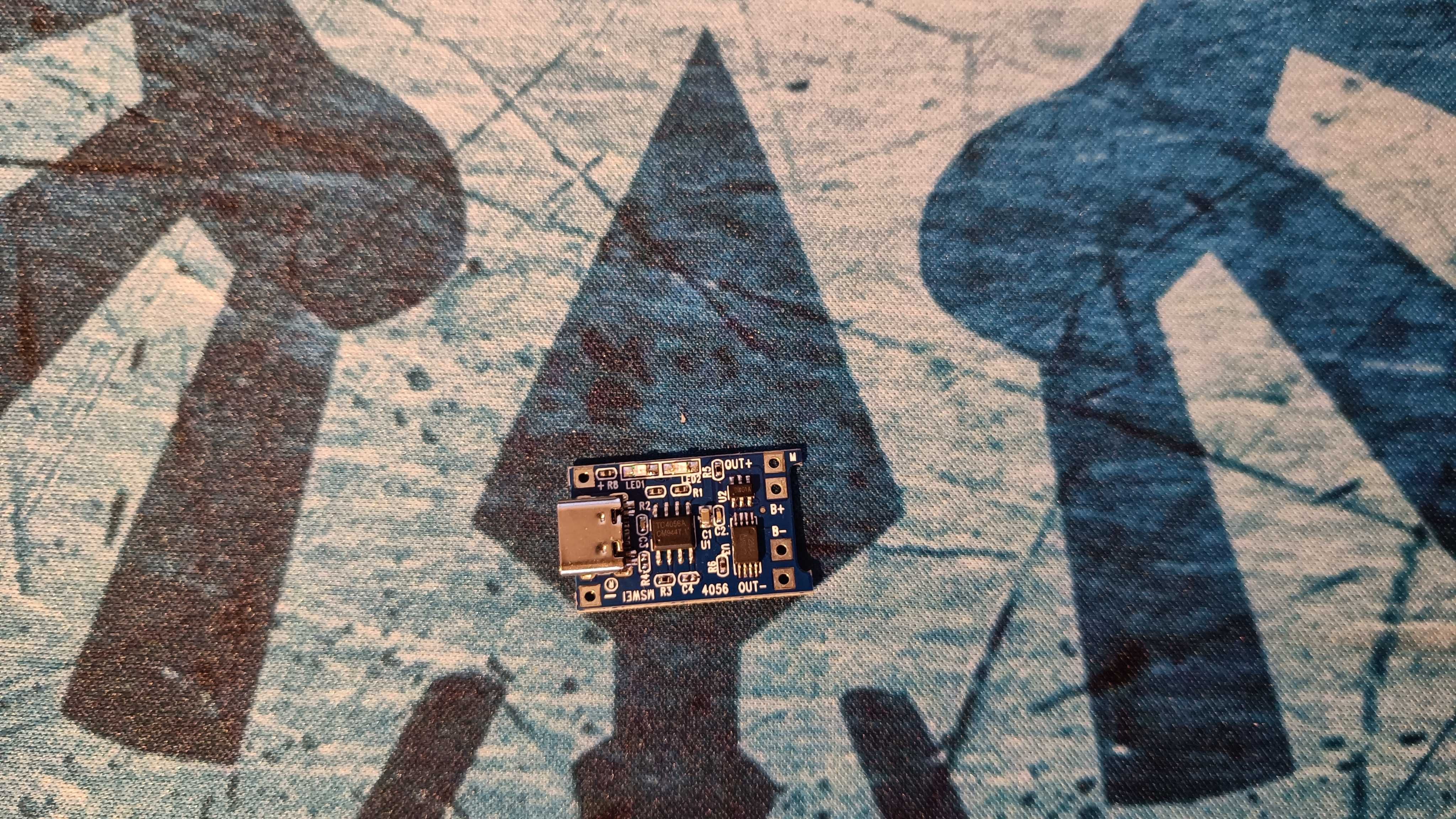 Placa de carregamento para baterias de lítio 1S USB-c + carregador