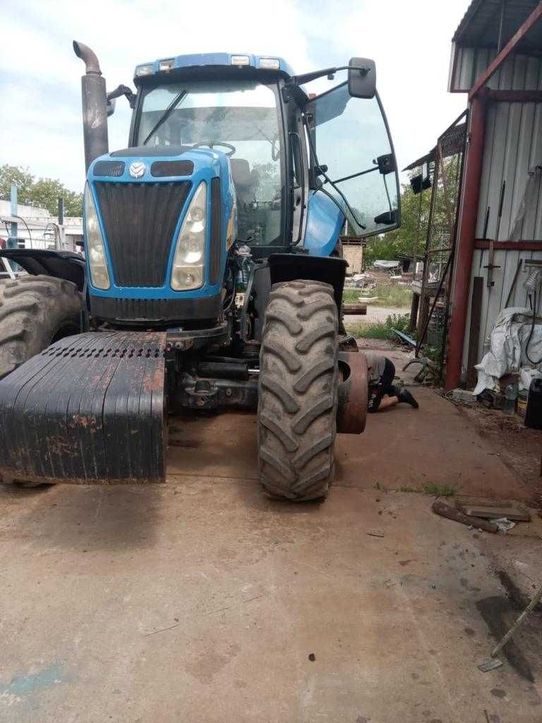 трактор New Holland T8050 Power Shift 2011