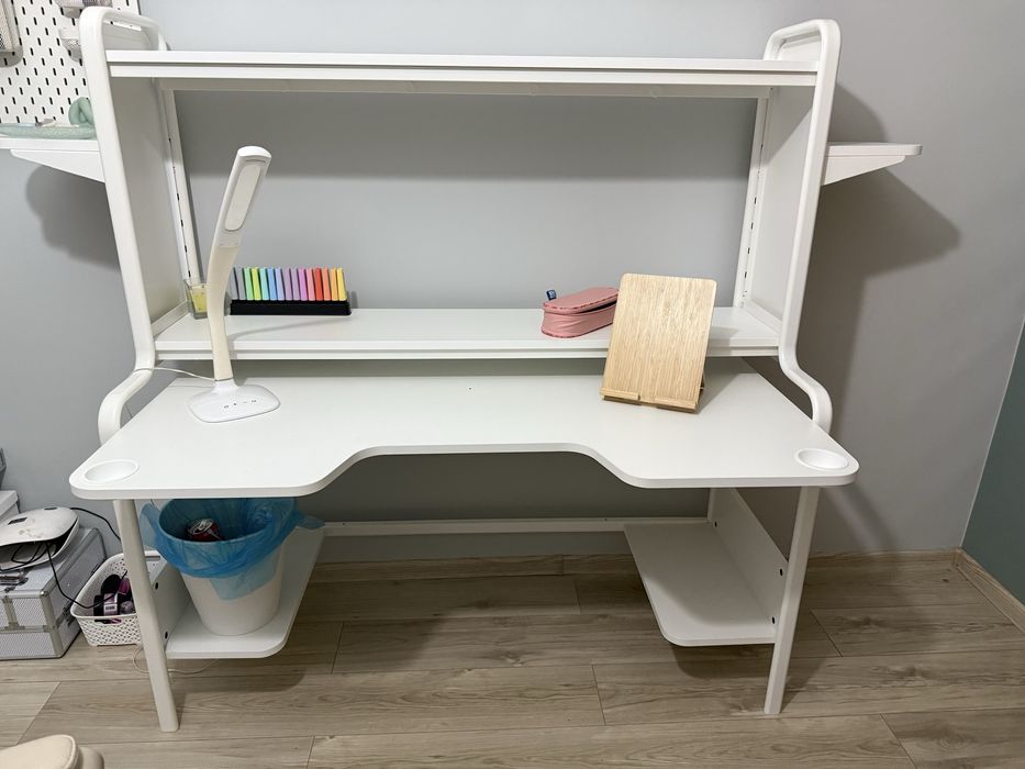 Biurko gamingowe białe Ikea