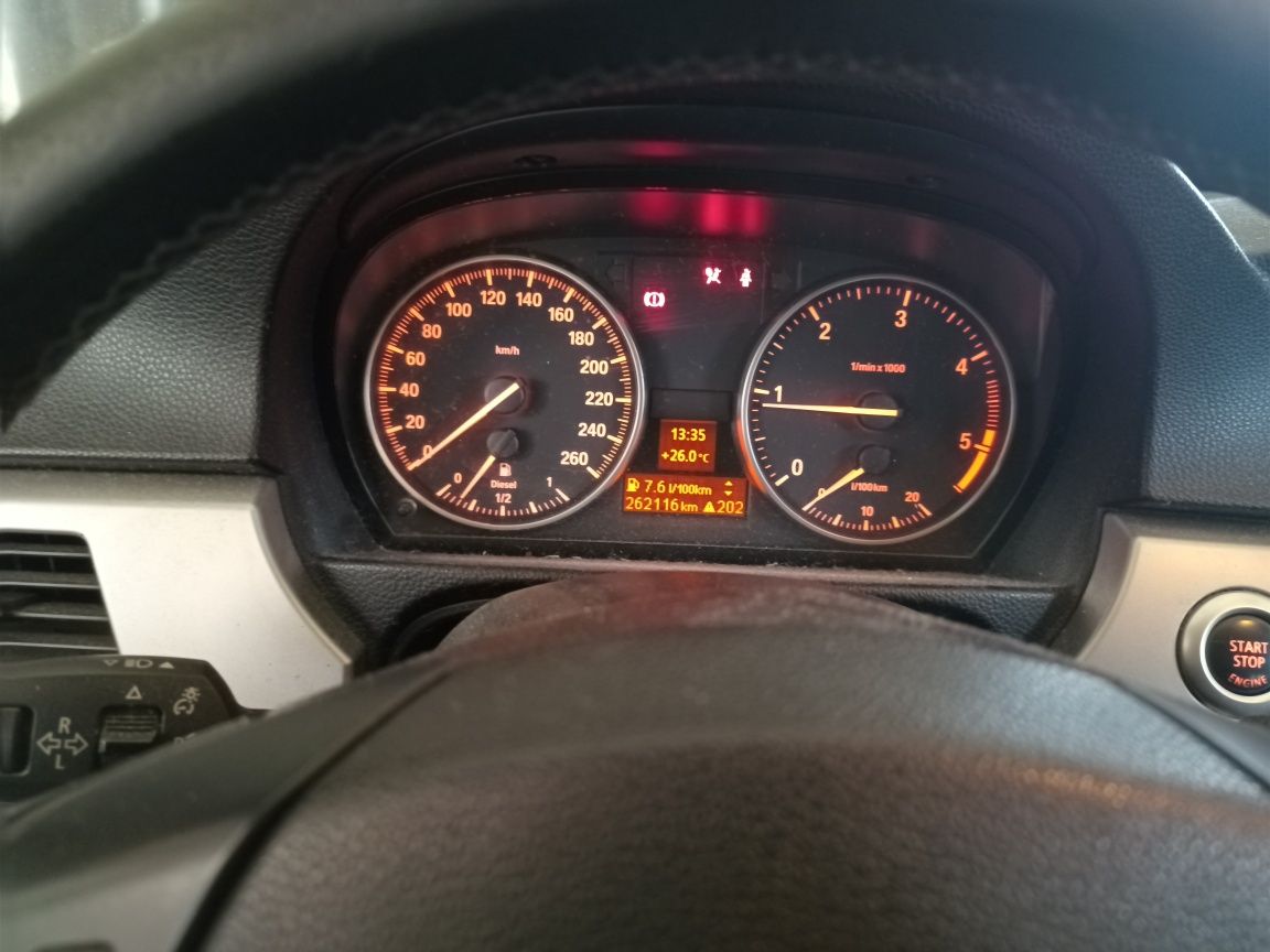 BMW 320 usada urgência de venda