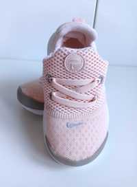 Buty sportowe Nike Presto Fly Toddler 26 Coral