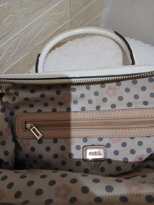 Torebka damska Guess
