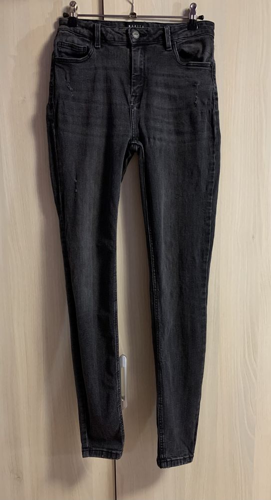 Spodnie jeans stretch rozmiar S Mohito