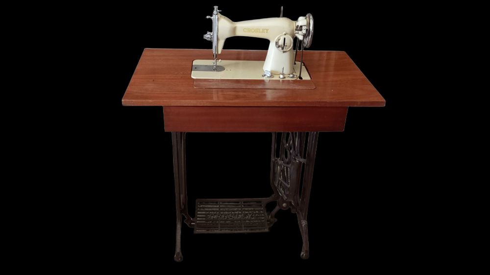Máquina de costura Crosley