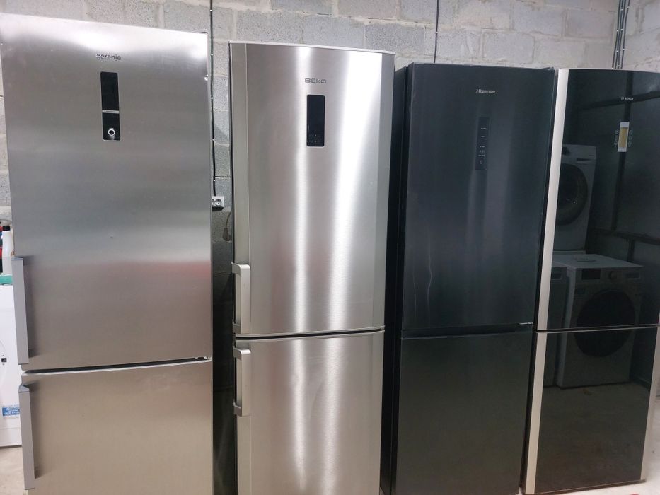 Холодильник Hisense noFrost висота 1.84 см. 3 шуфляди на морозильна к