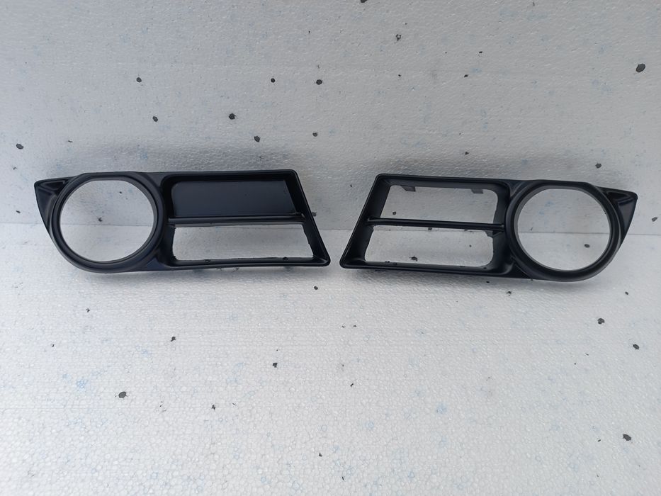 Ramka kratka zderzaka Toyota Corolla  Verso