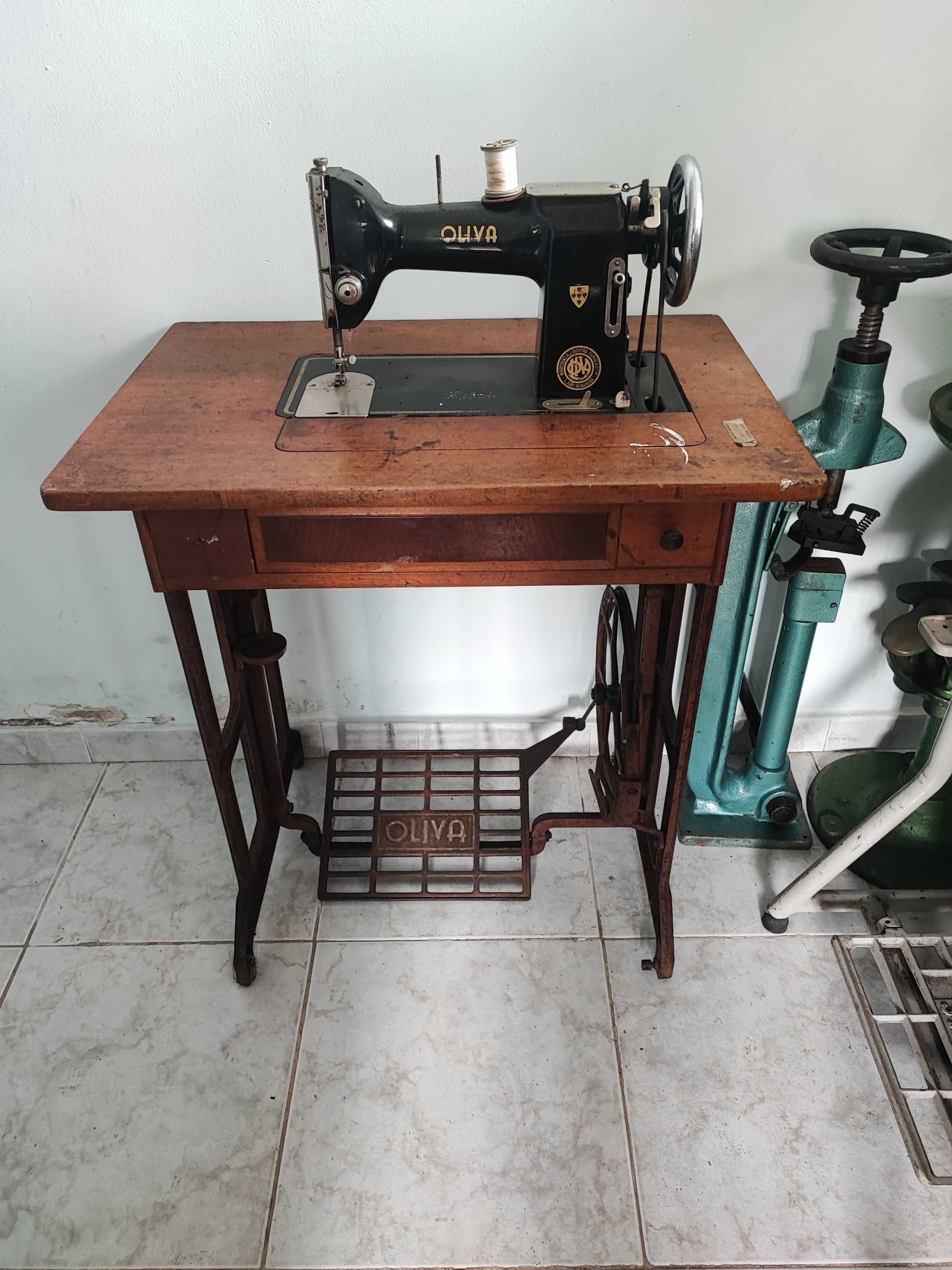Peças/Automobilia/Revistas/Antiguidades raro