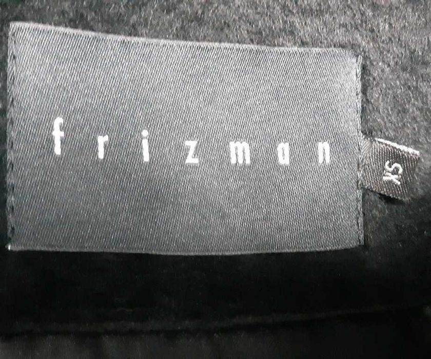 Пальто женское черное Frizman