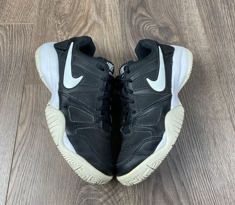 Тенісні Кросівки Nike CITY COURT 7 37.5 (23.5 см) волейбольні