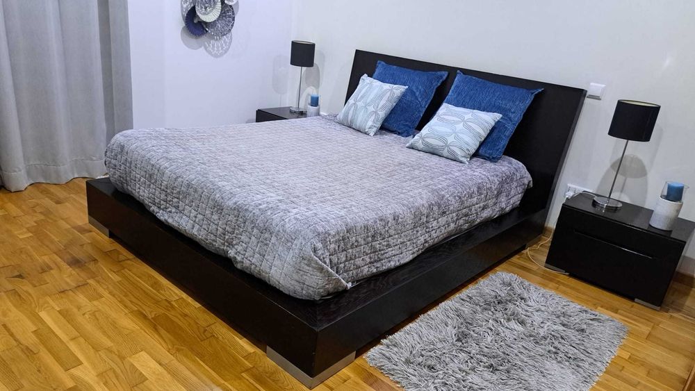 Mobília quarto linha moderna Wengé (bom estado)
