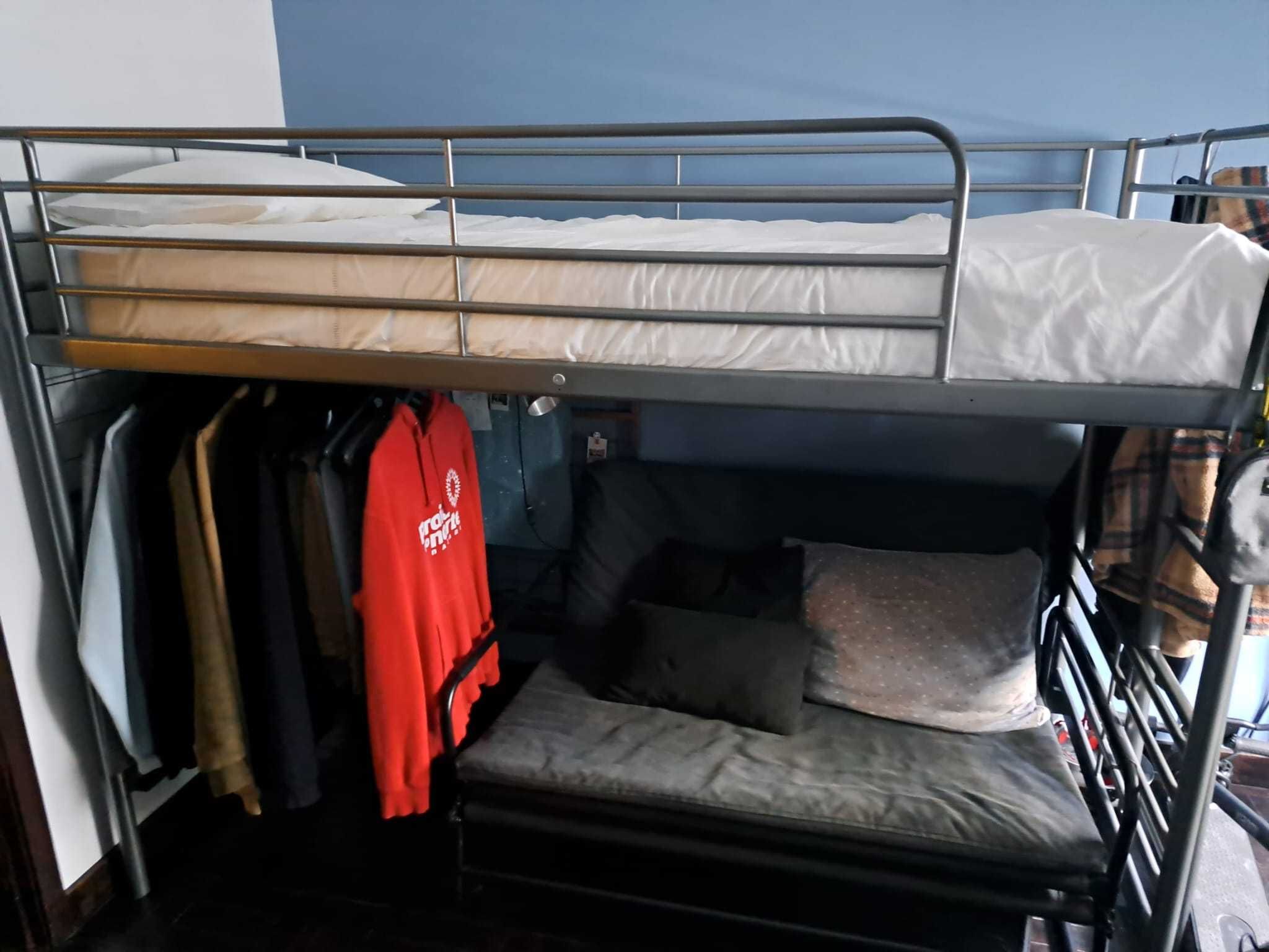 quarto criança/adolescente