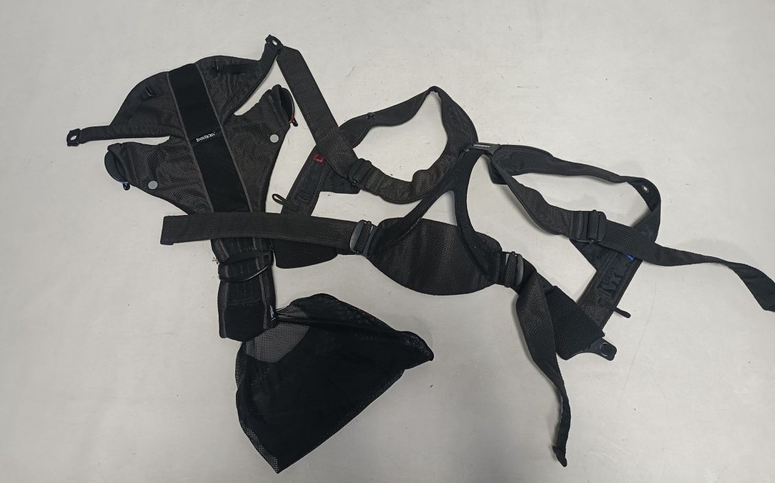 Nosidełko BabyBjorn Miracle Airy Mesh do 12 kg