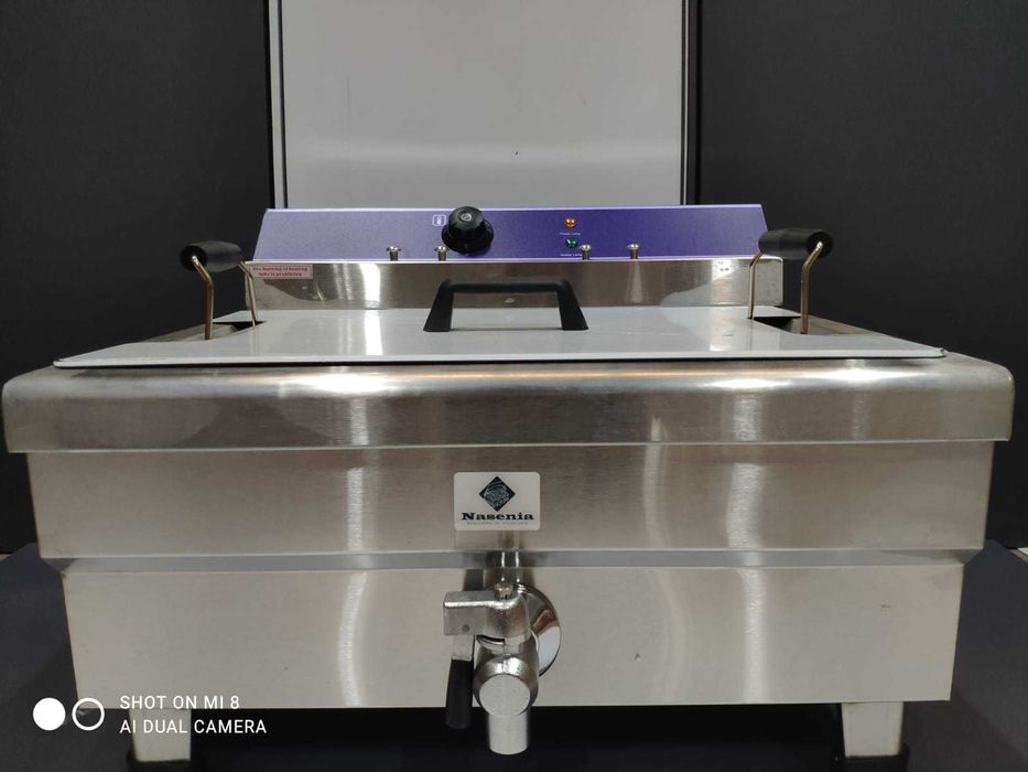 Fritadeira Industrial Bolas de Berlim 30L NOVAA