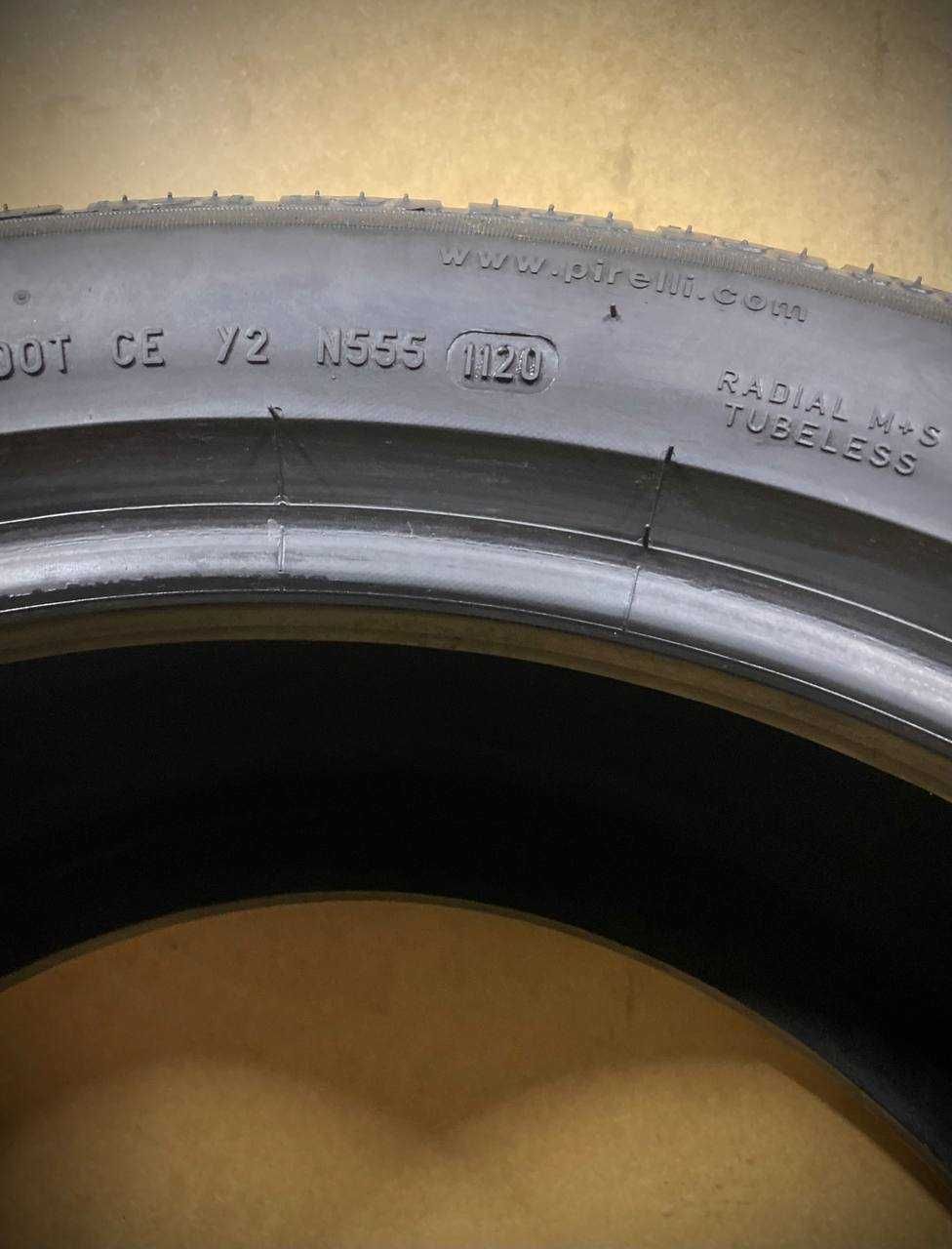 Продам шини, 275/40 + 245/45 R19 Pirelli Sottozero winter 210 s2 RSC