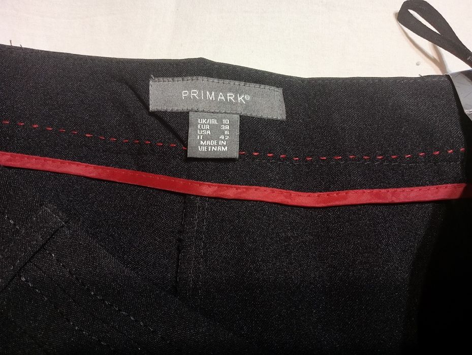 Брюки класичні нові