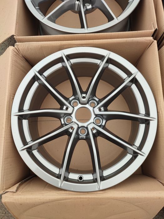 Нові оригінальні титанові дискі BMW.R17,5/112et23.