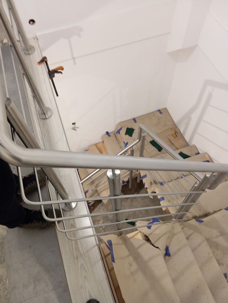 Balustrada barierka nierdzewna balkon francuski zabezpieczenie inox