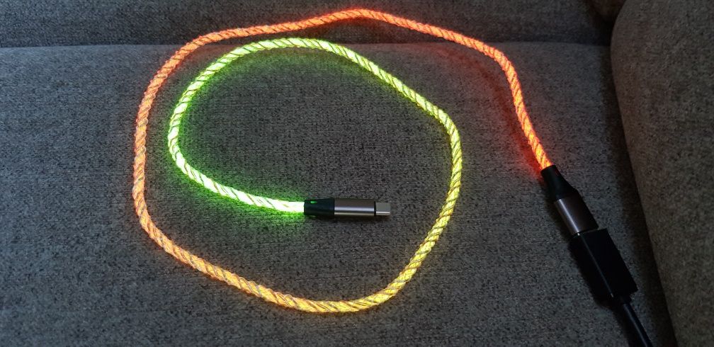 Kabel USB na C 66Wat Świecący LED RGB 1 metr.
