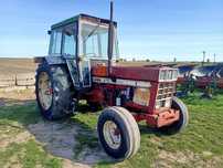 Ciągnik Case international 844 S 956 6 cylindrowy Ursus Zetor