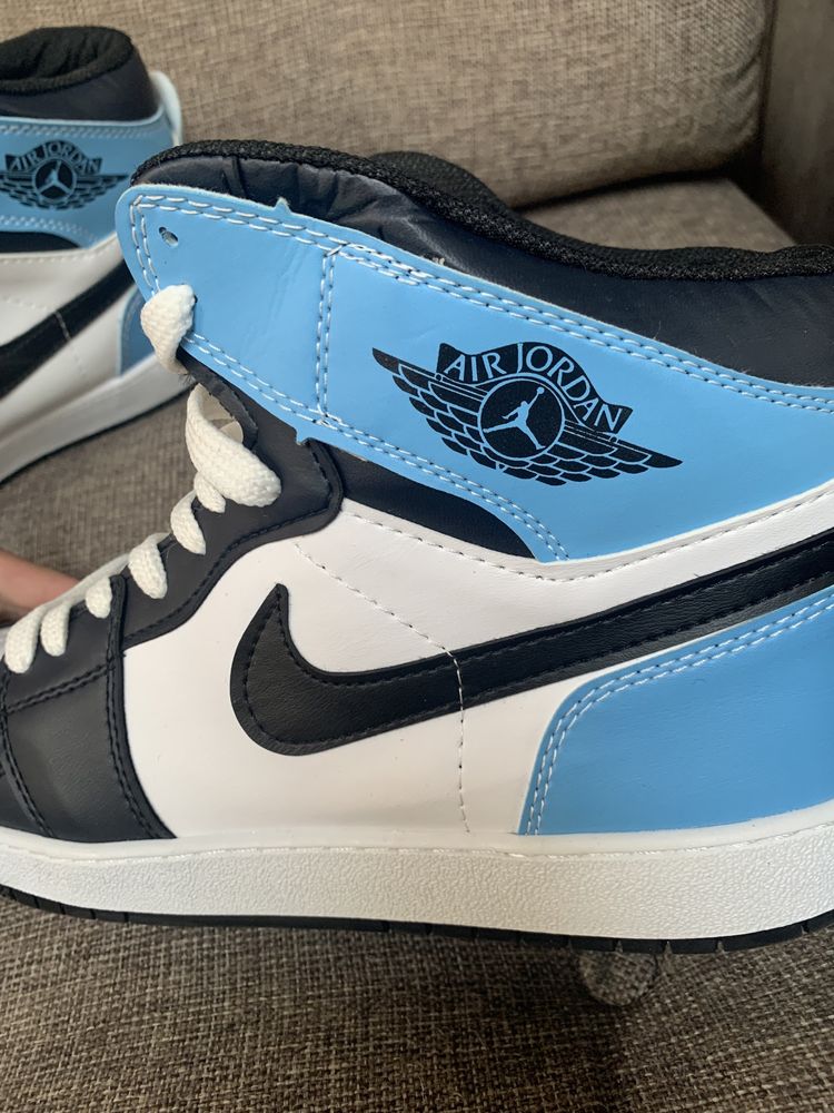Buty meskie Nike Jordan 1 blue