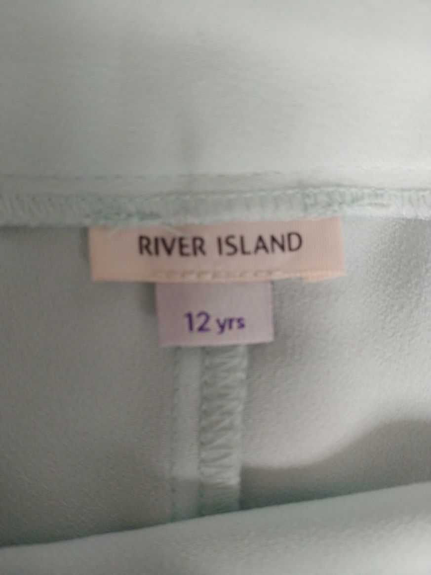 Sukienka River Island z koronką 152