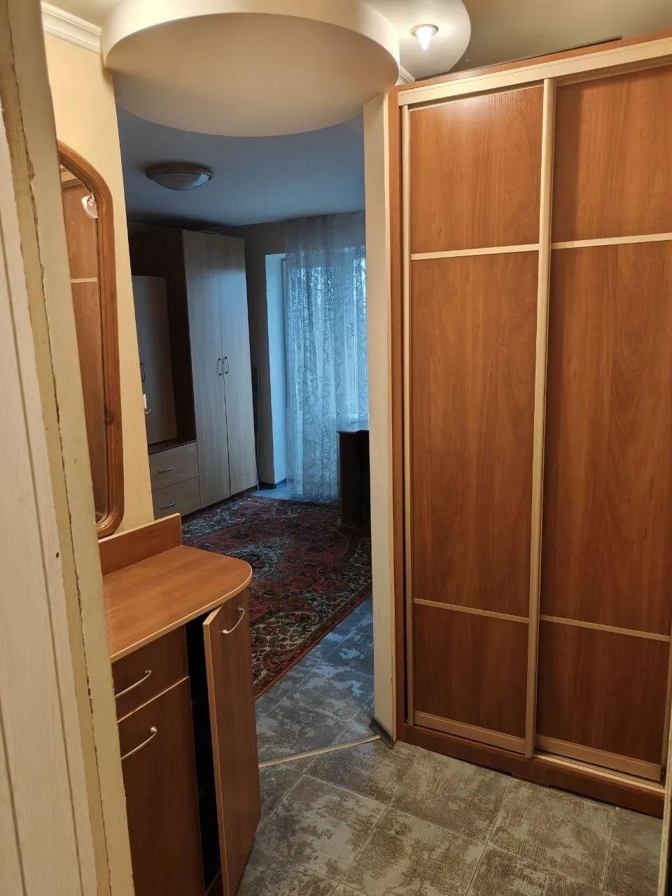 Оренда 1-кімнатної квартири в Дніпрі, в р-ні Каравану, Донецьке шосе.