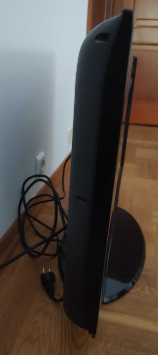 Samsung LE32B450C4W, 32 cale, 100% sprawny