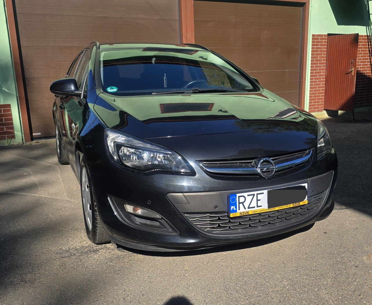 Astra j 1.4 turbo 2015r 130tys  euro6 nowy rozrząd