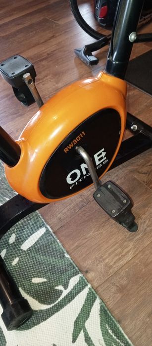 Rower stacjonarny mechaniczny RW 3011 One Fitness