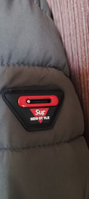 Продам чоловічий бомбер.