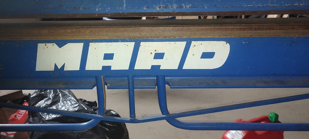 Gietarka do blachy MAAD z nożem 0,7 mm