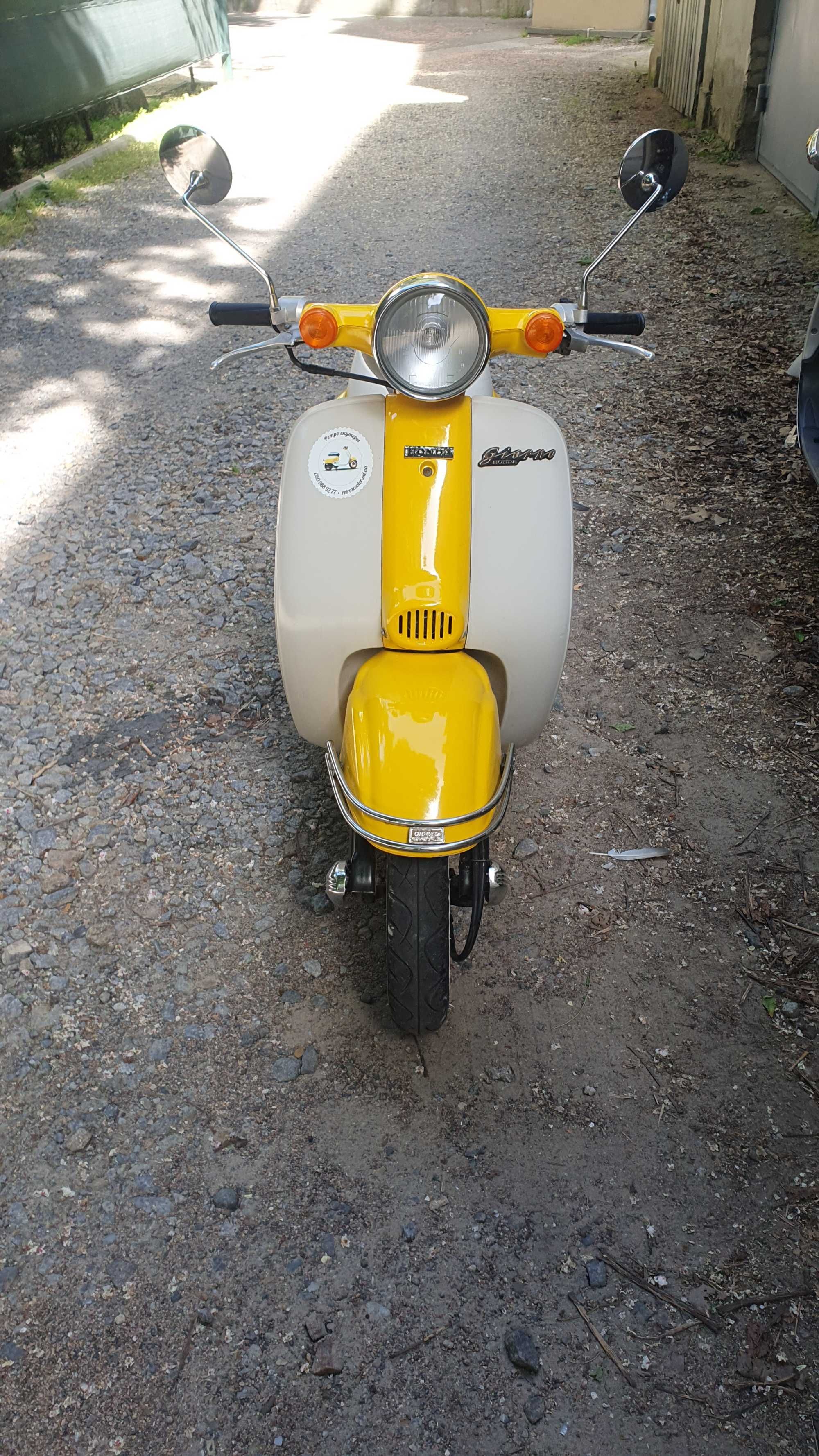 Продам мопед Honda giorno