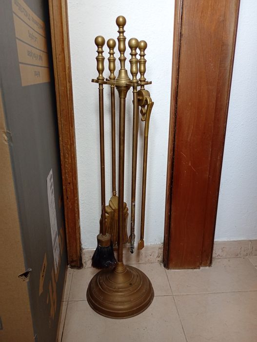 Antigo Conjunto de Lareira