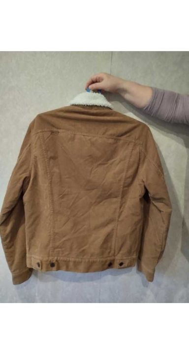 Куртка вельветова