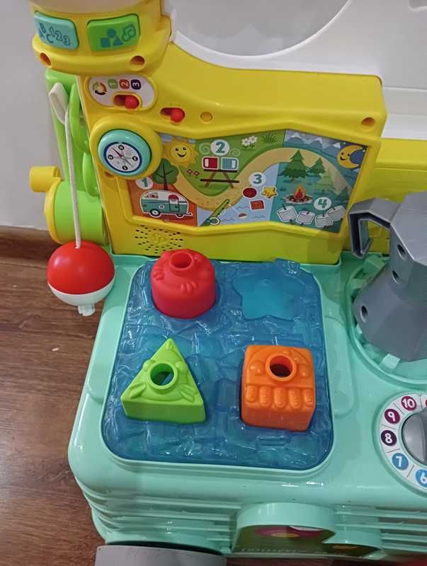 Wesoły  kamper malucha fisher price