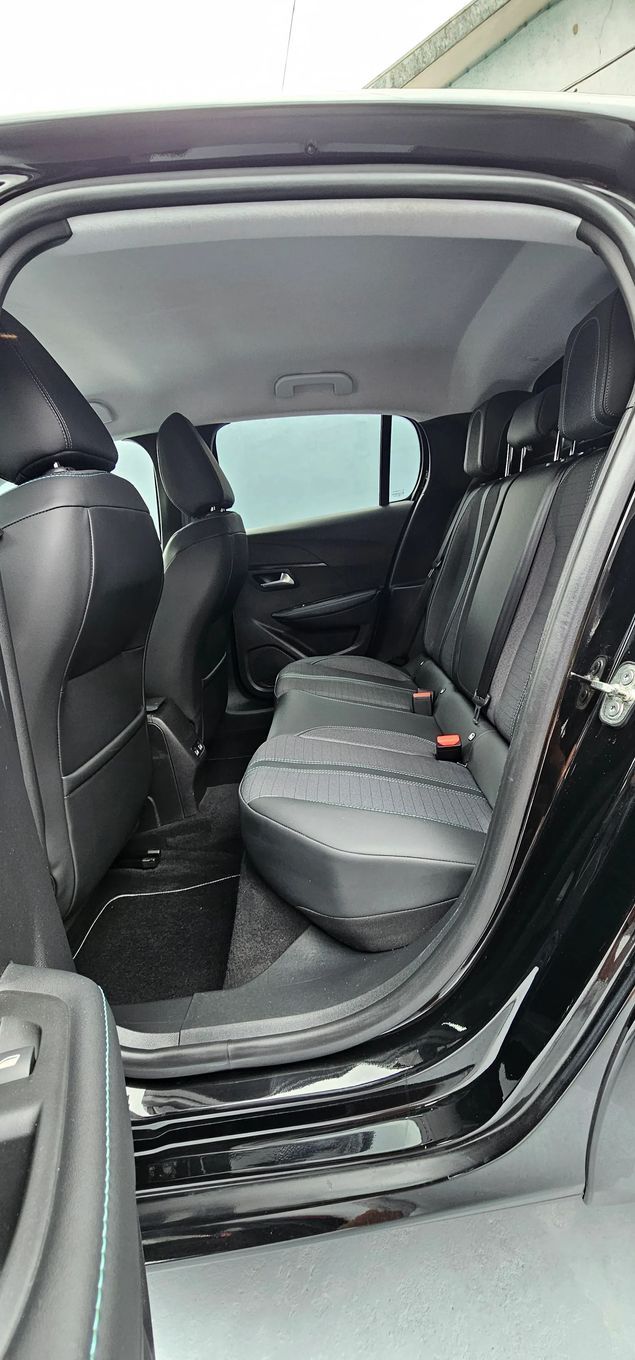 Peugeot e-208 50 kWh Active Pack