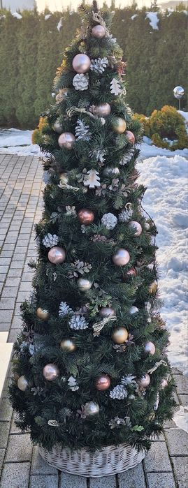 Choinka sztuczna 160 cm wysokości